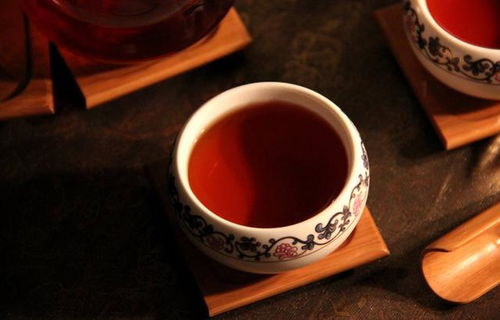 黑茶崛起，探寻独特魅力，引领茶饮新风尚
